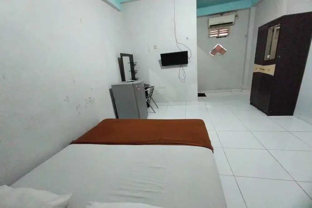 Банджармасин: SPOT ON 92890 Losmen Bahalap Syariah Marabahan