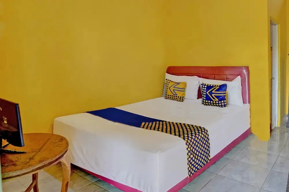 Баньюванги: SPOT ON 92827 Anisah Adil Homestay SyariahNearsmart Kampung Desa Pakistaji