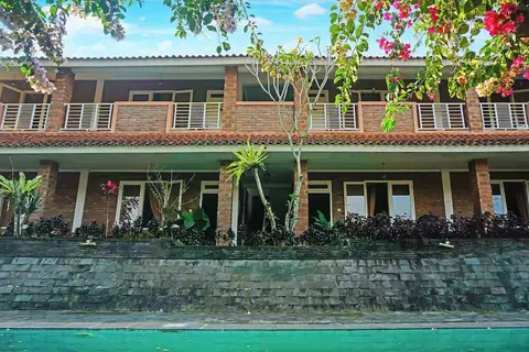 Capital O 92836 Villa Kampoeng Katineung — фото 1