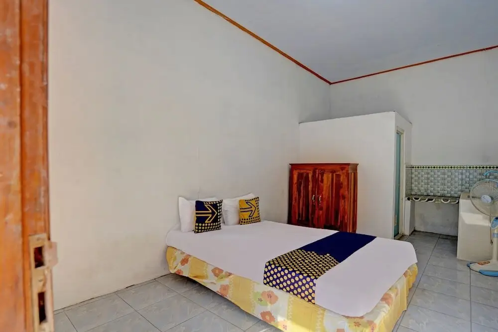 Пеканбару: OYO 92861 Raya Guest House Syariah