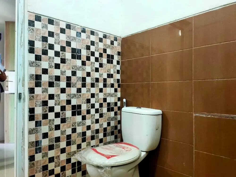 Макассар: SPOT ON 92900 Kost 3 Kelor Syariah