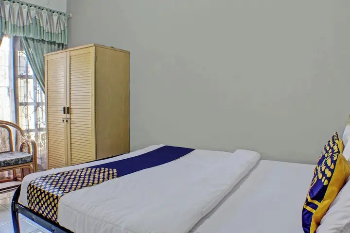 Бандар-Лампунг: SPOT ON 92682 Badar Guest House Syariah