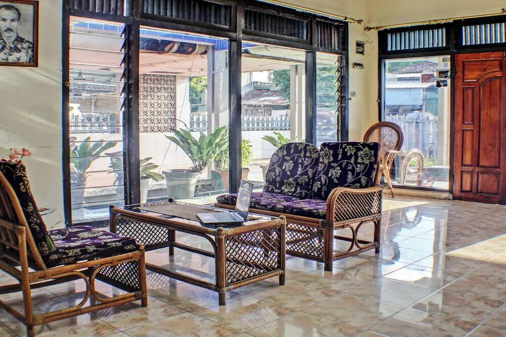 Бандар-Лампунг: SPOT ON 92682 Badar Guest House Syariah