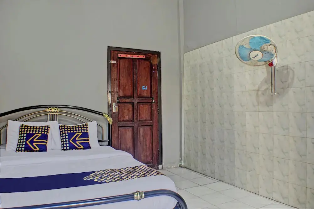 Бандар-Лампунг: SPOT ON 92682 Badar Guest House Syariah