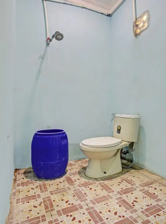 Бандар-Лампунг: SPOT ON 92682 Badar Guest House Syariah