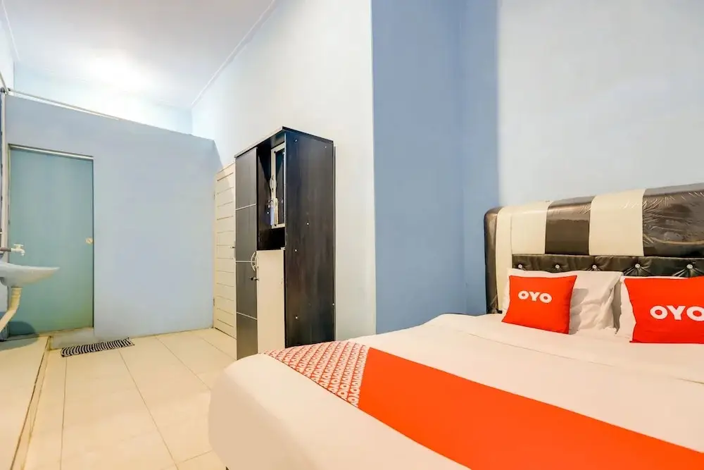 Медан: OYO 90009 Faster Inn 1