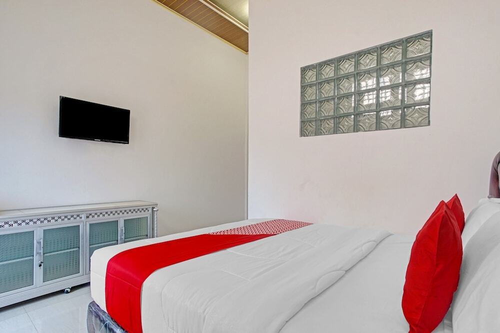 Астра Ксетра: OYO 90585 Saka Ganta Guest House Syariah
