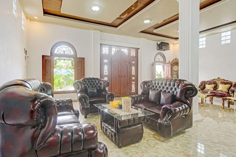 Астра Ксетра: OYO 90585 Saka Ganta Guest House Syariah