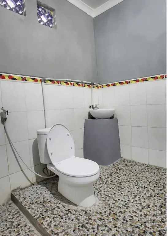 Бандар-Лампунг: OYO 91005 Cottage Putra Mutun Beach