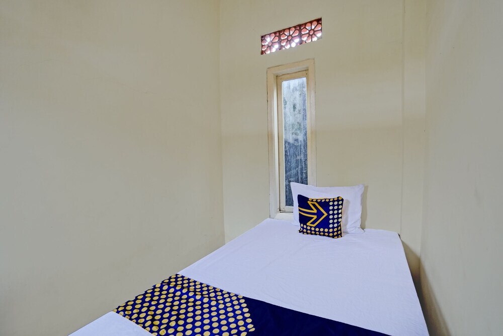 Маланг: SPOT ON 92799 Tanjung Indah Homestay Syariah