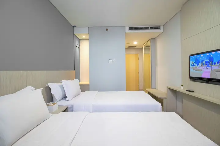 Батуретно: MIC Residence