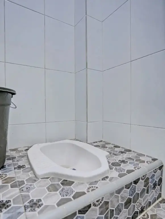 Баньюванги: OYO 92817 Niza Guesthouse Syariah