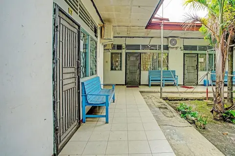 OYO 92265 Maqomi Homestay Syariah — фото 1