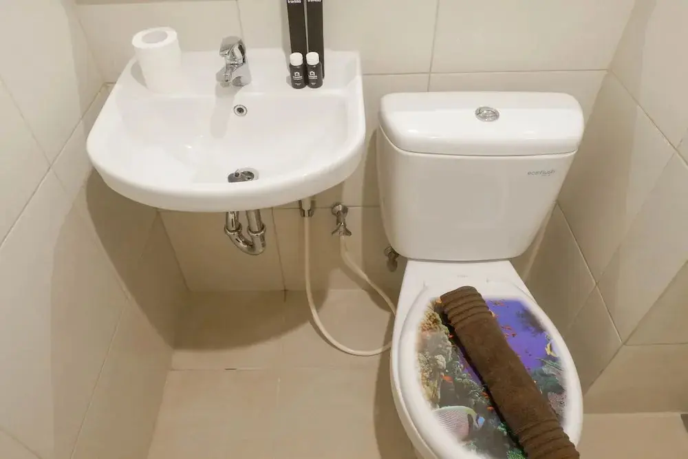 Сурабая: Relaxing And Serene 2Br Apartment At Tanglin Supermall Mansion