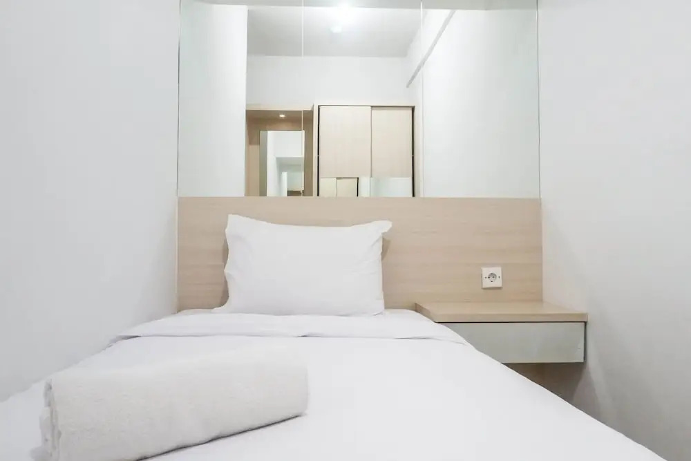 Сурабая: Relaxing And Serene 2Br Apartment At Tanglin Supermall Mansion