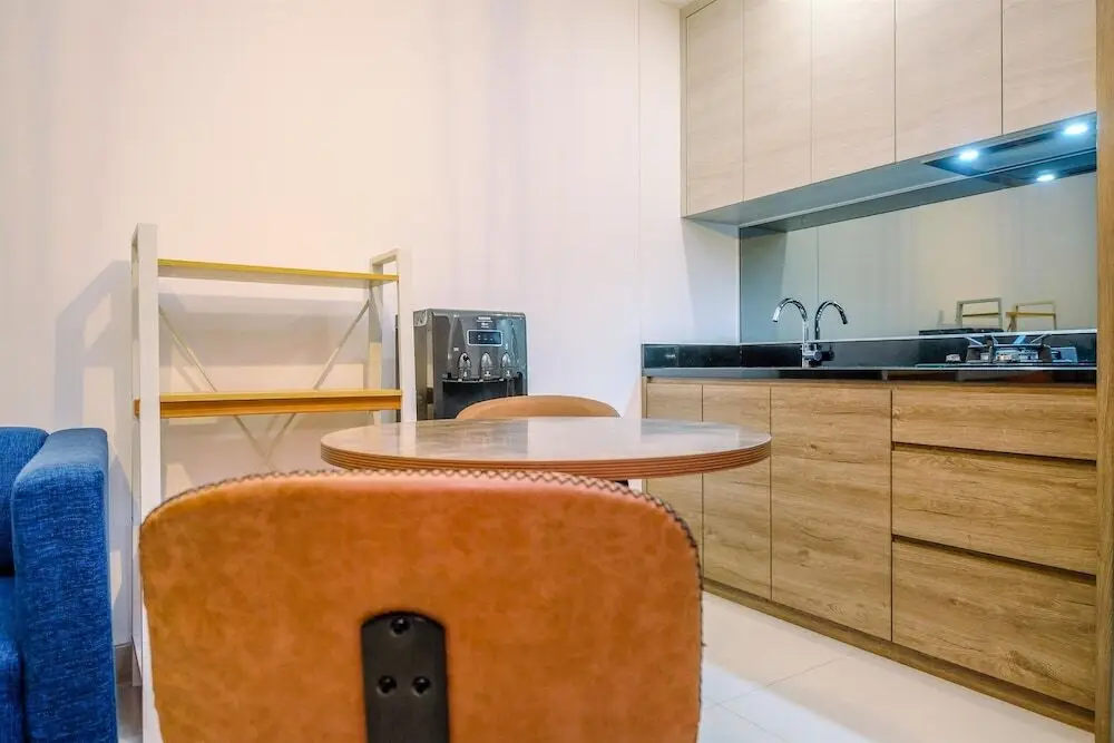 Джакарта: Best Homey And Nice 1Br At Ciputra World 2 Apartment