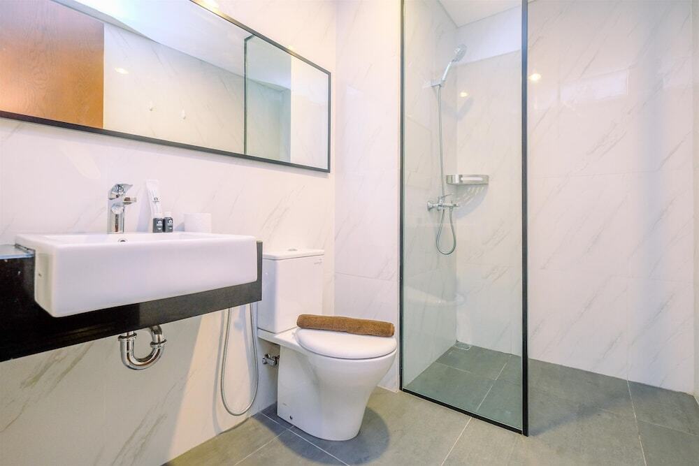 Джакарта: Best Homey And Nice 1Br At Ciputra World 2 Apartment