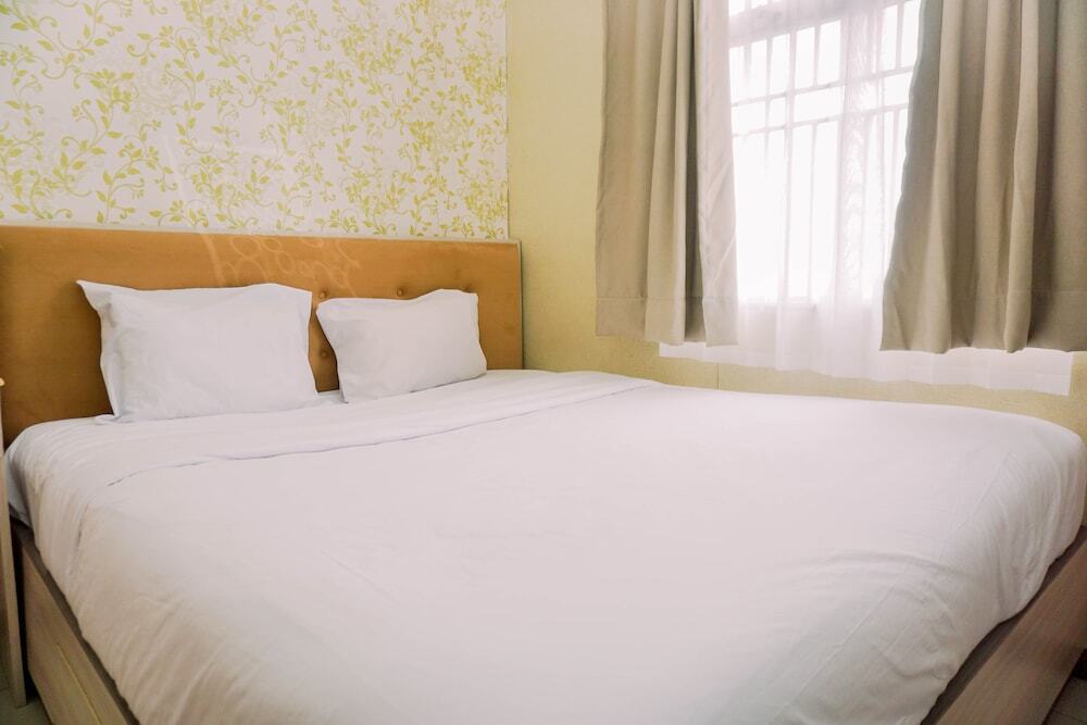 Джакарта: Fancy And Nice 2Br At Gading Greenhill Apartment
