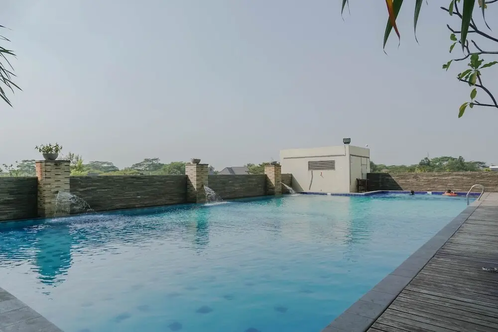 Джакарта: Fancy And Nice 2Br At Gading Greenhill Apartment