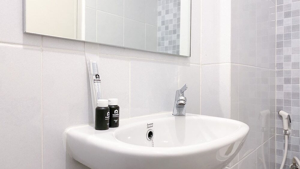 Южный Тангеранг: Cozy And Simply Look Studio Tokyo Riverside Pik 2 Apartment