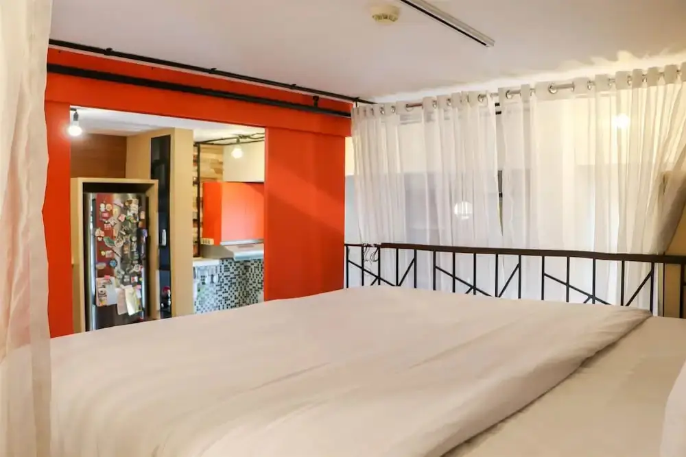 Джакарта: Spacious And Comfort Stay Studio At Green Bay Pluit Apartment