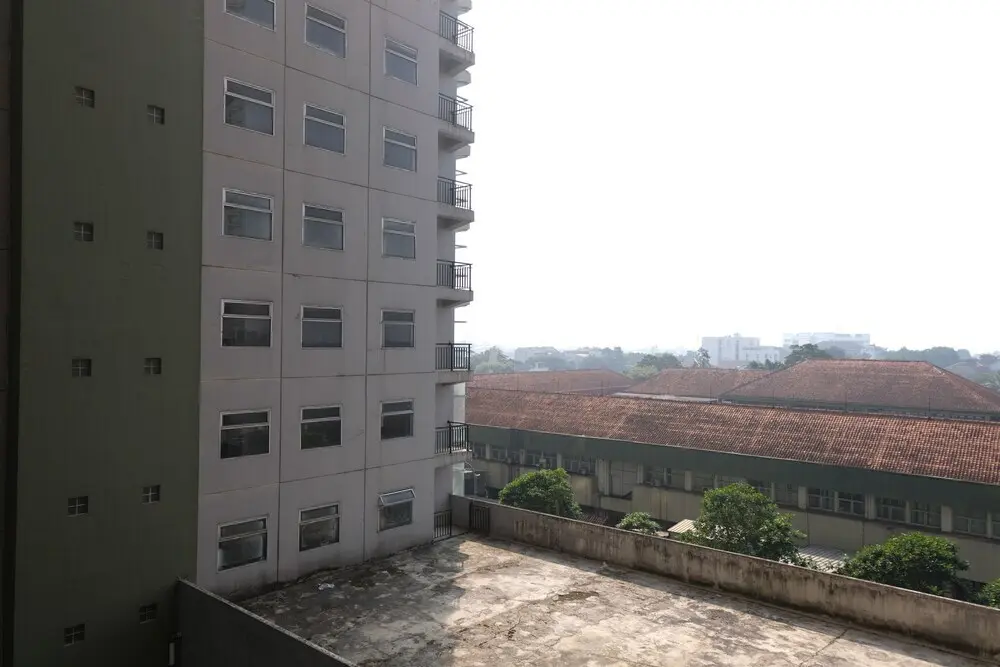 Бандунг: Spacious Studio With Extra Room At Grand Asia Afrika Apartment