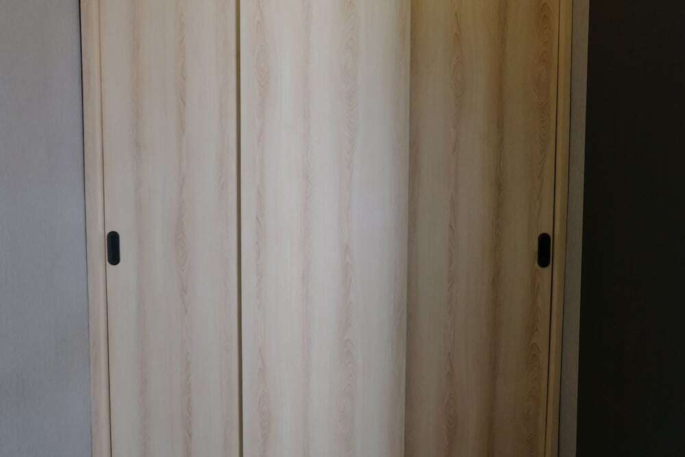 Бандунг: Spacious Studio With Extra Room At Grand Asia Afrika Apartment