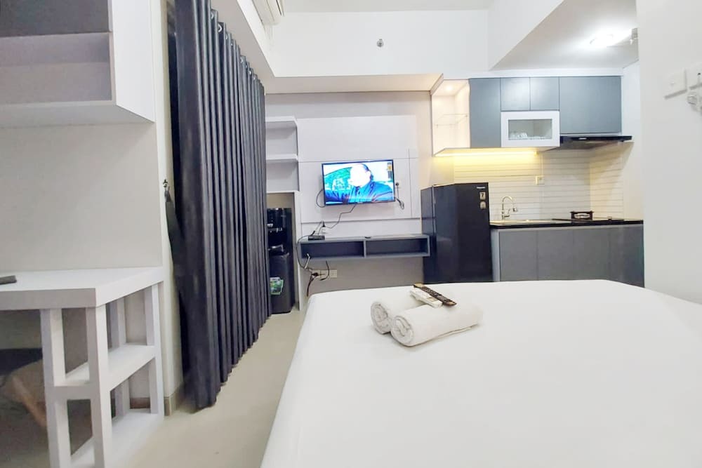 Батуретно: Homey And Cozy Living Studio Taman Melati Sinduadi Apartment