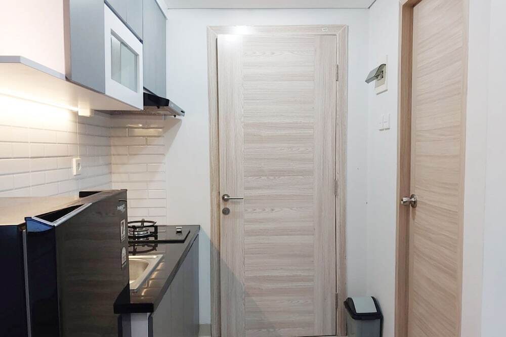 Батуретно: Homey And Cozy Living Studio Taman Melati Sinduadi Apartment