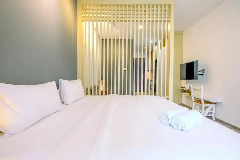 Джакарта: Nice And Enjoy Studio At Sudirman Suites Apartment