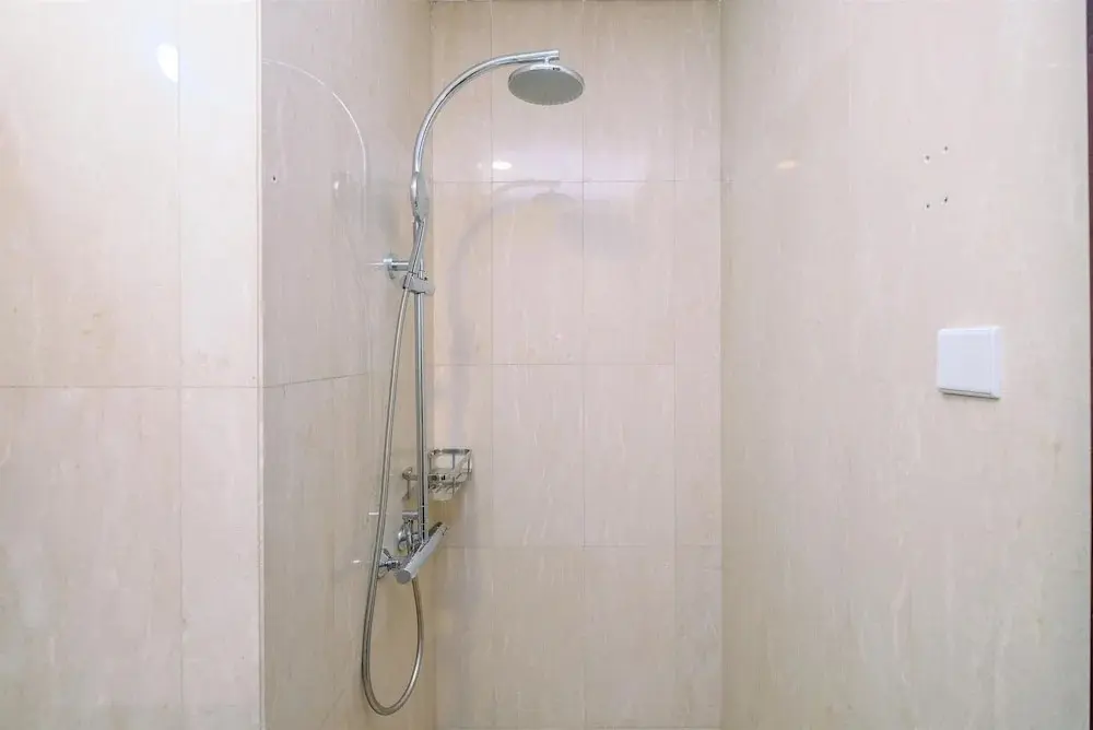 Джакарта: Nice And Enjoy Studio At Sudirman Suites Apartment