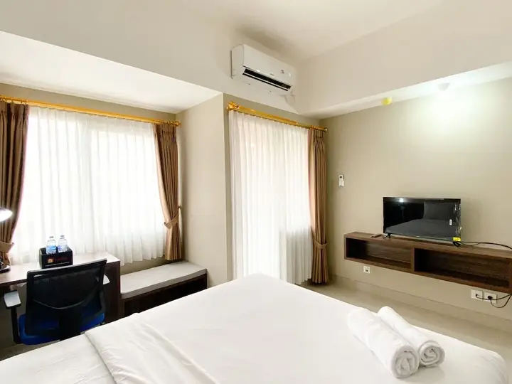 Бекаси: Cozy Stay Studio Apartment At Gateway Park Lrt City Bekasi