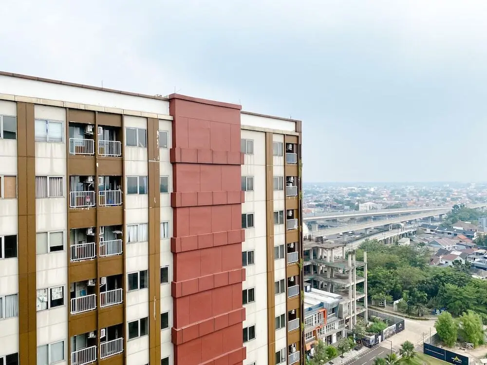 Бекаси: Cozy Stay Studio Apartment At Gateway Park Lrt City Bekasi