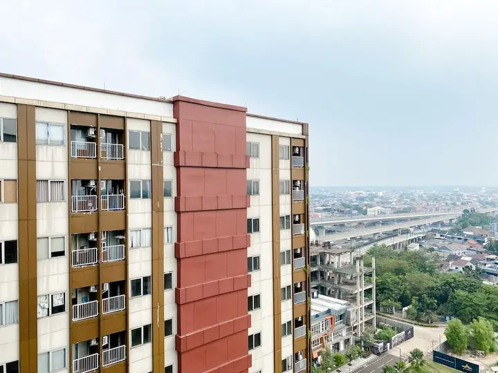 Бекаси: Cozy Stay Studio Apartment At Gateway Park Lrt City Bekasi