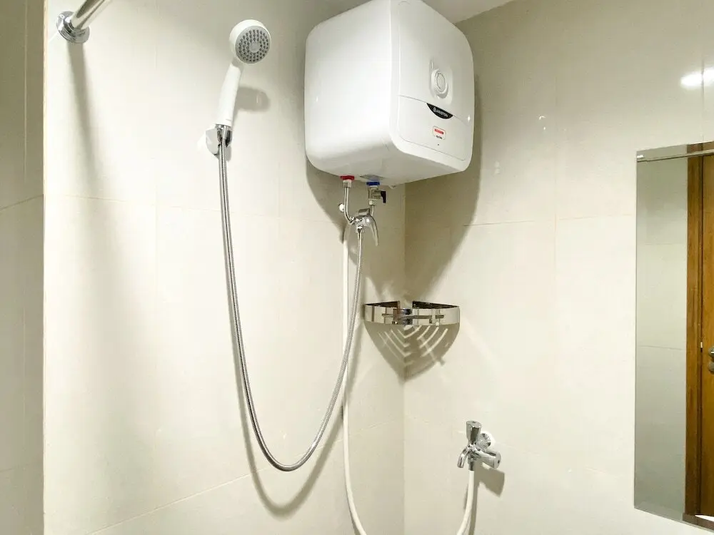 Бекаси: Cozy Stay Studio Apartment At Gateway Park Lrt City Bekasi