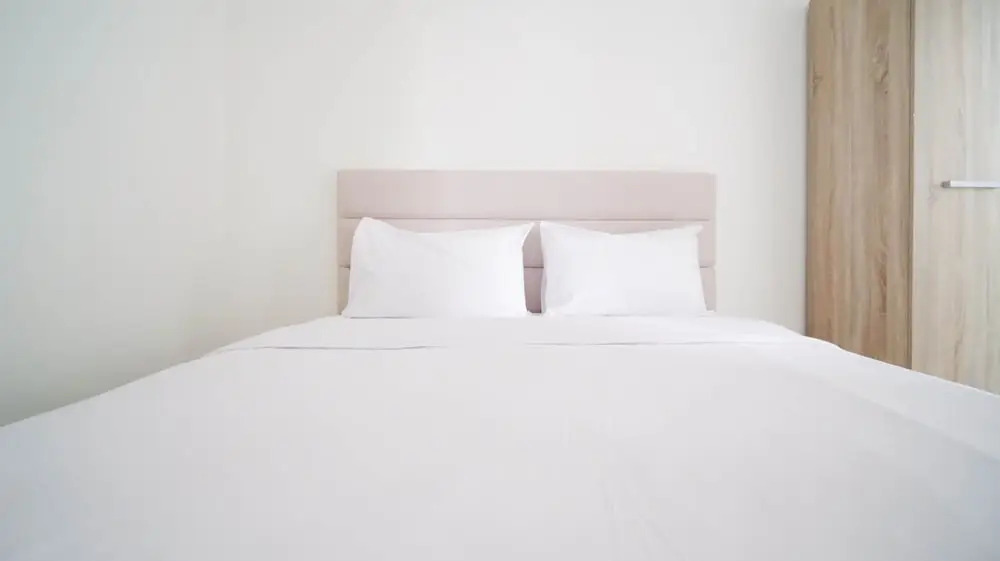 Сурабая: Compact And Tidy Studio At Puncak Dharmahusada Apartment