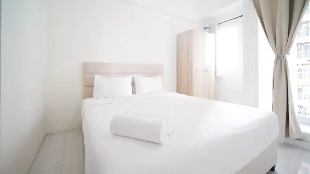 Сурабая: Compact And Tidy Studio At Puncak Dharmahusada Apartment