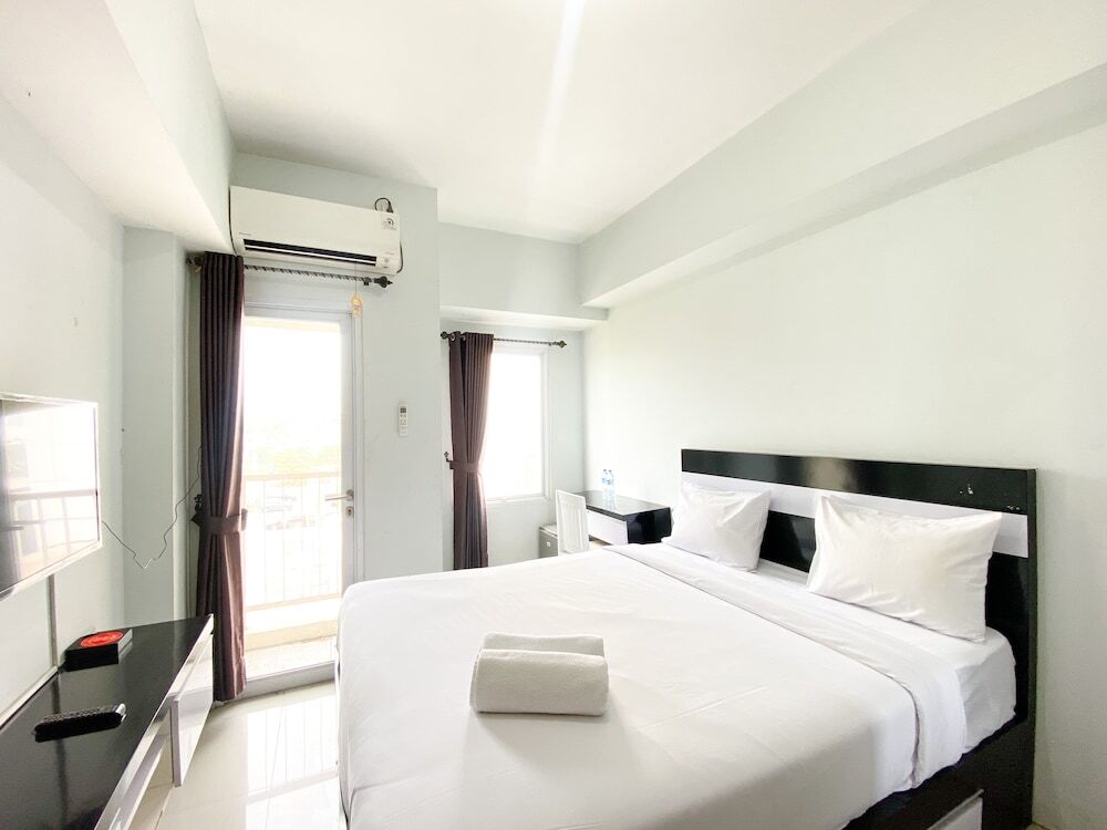 Караванг: Best Deal And Cozy Studio Tamansari Mahogany Karawang Apartment