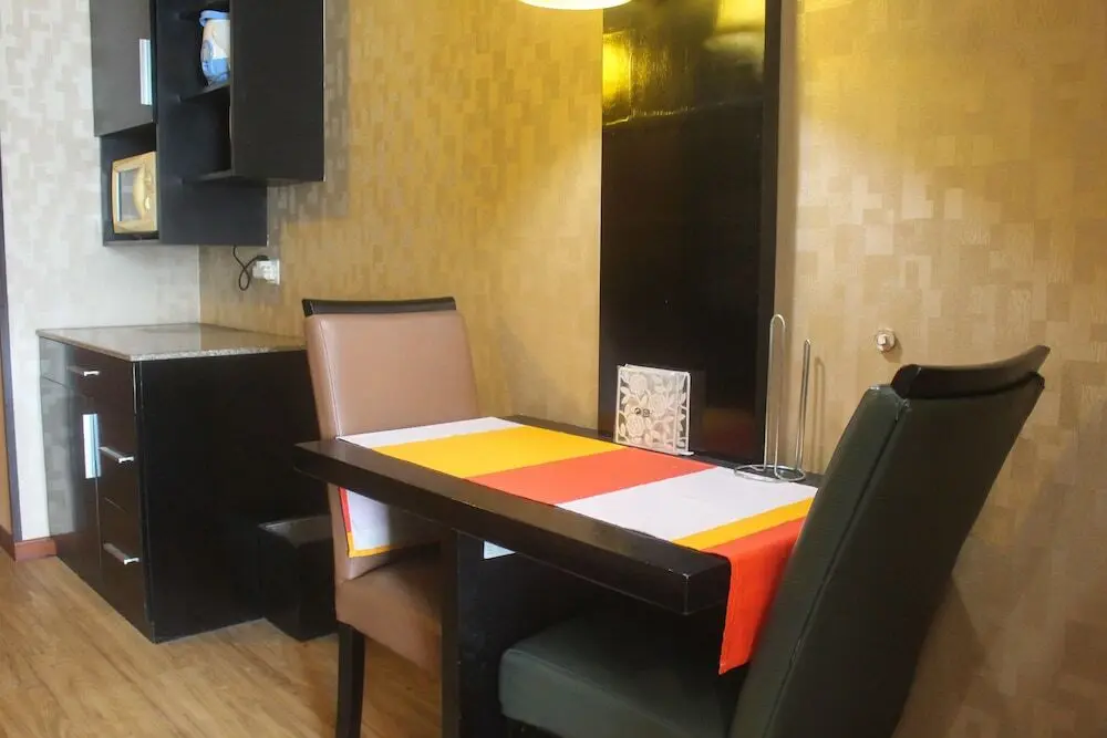 Сименьян: Warm 1Br Apartment (No Kitchen) At Marbella Suites Dago Pakar Bandung
