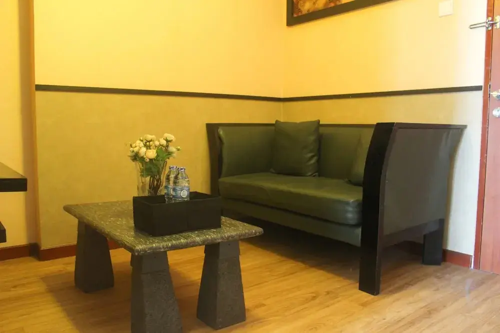 Сименьян: Warm 1Br Apartment (No Kitchen) At Marbella Suites Dago Pakar Bandung