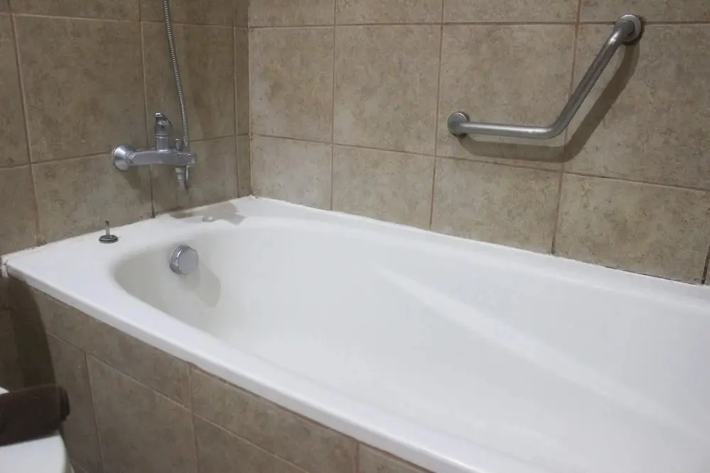 Сименьян: Warm 1Br Apartment (No Kitchen) At Marbella Suites Dago Pakar Bandung