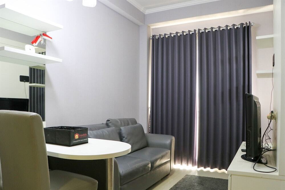 Джакарта: Minimalist And Warm 1Br Signature Park Grande Apartment