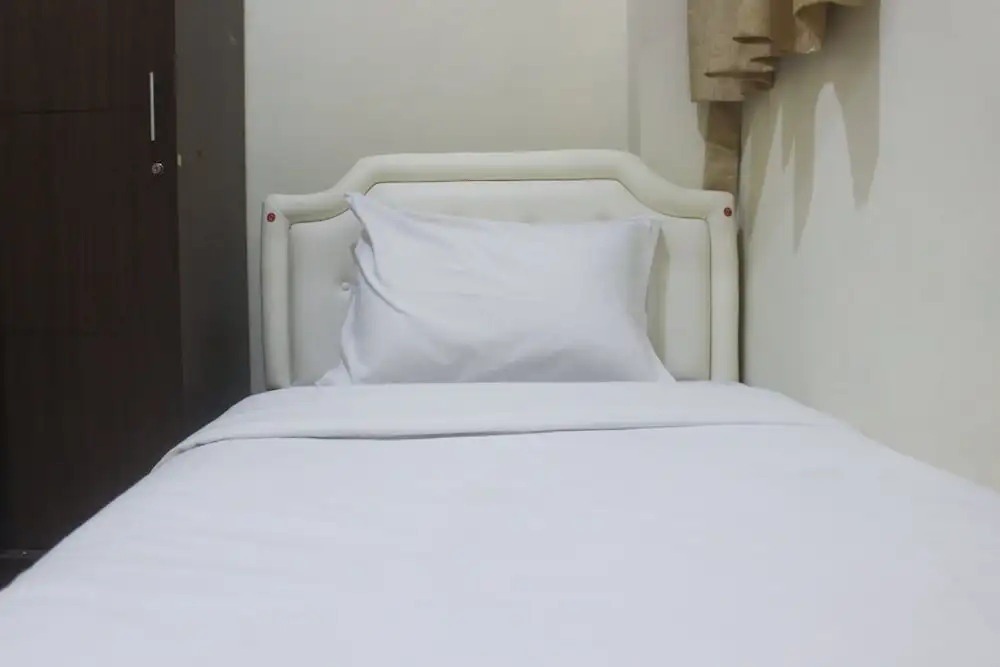 Бандунг: Simple Chic 2Br Apartment At Suites @Metro