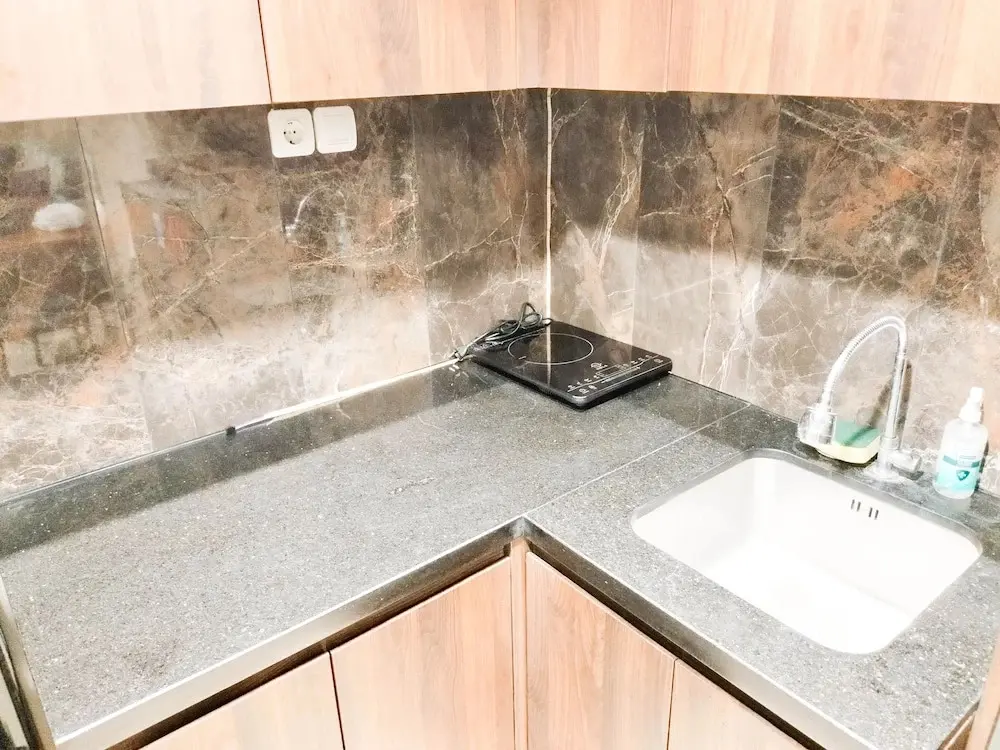 Ngaglik: Comfort And Simply 1Br At Patraland Amarta Apartment