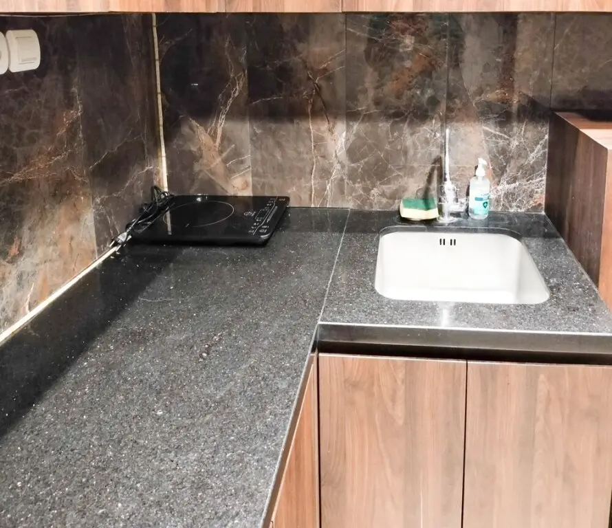 Ngaglik: Comfort And Simply 1Br At Patraland Amarta Apartment