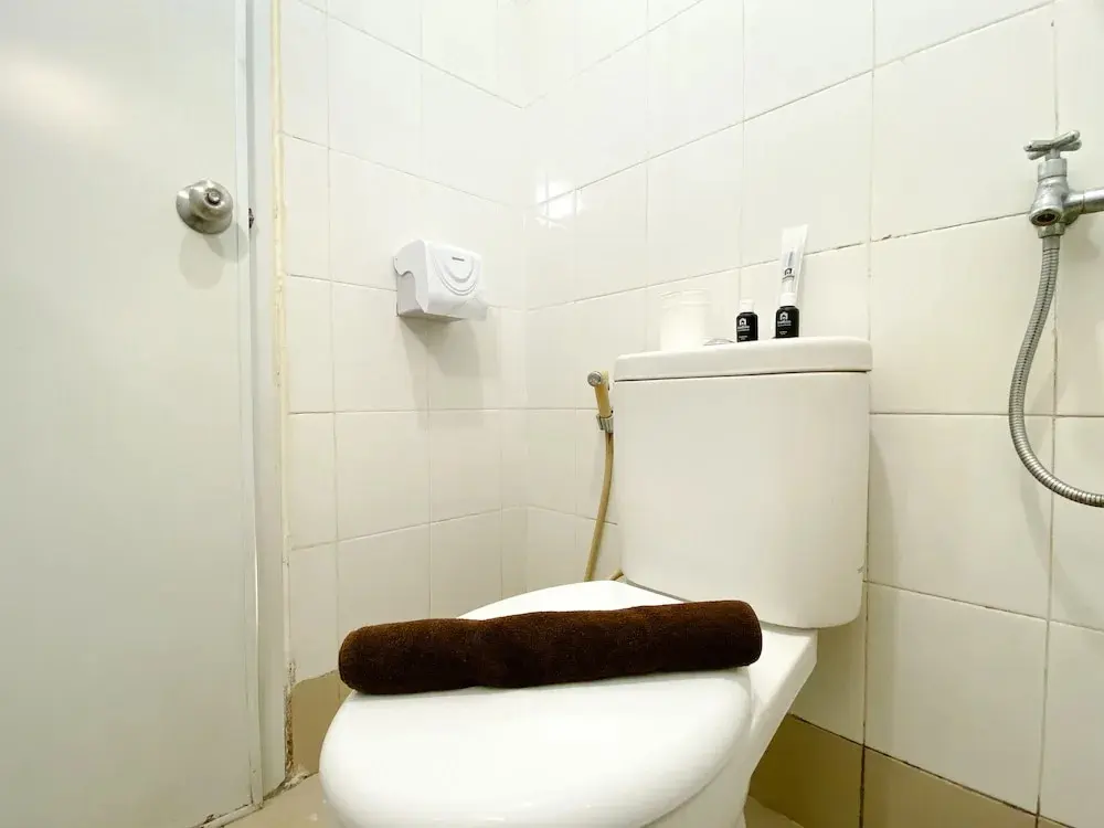 Джакарта: Good Deal And Comfort 2Br At Bassura City Apartment