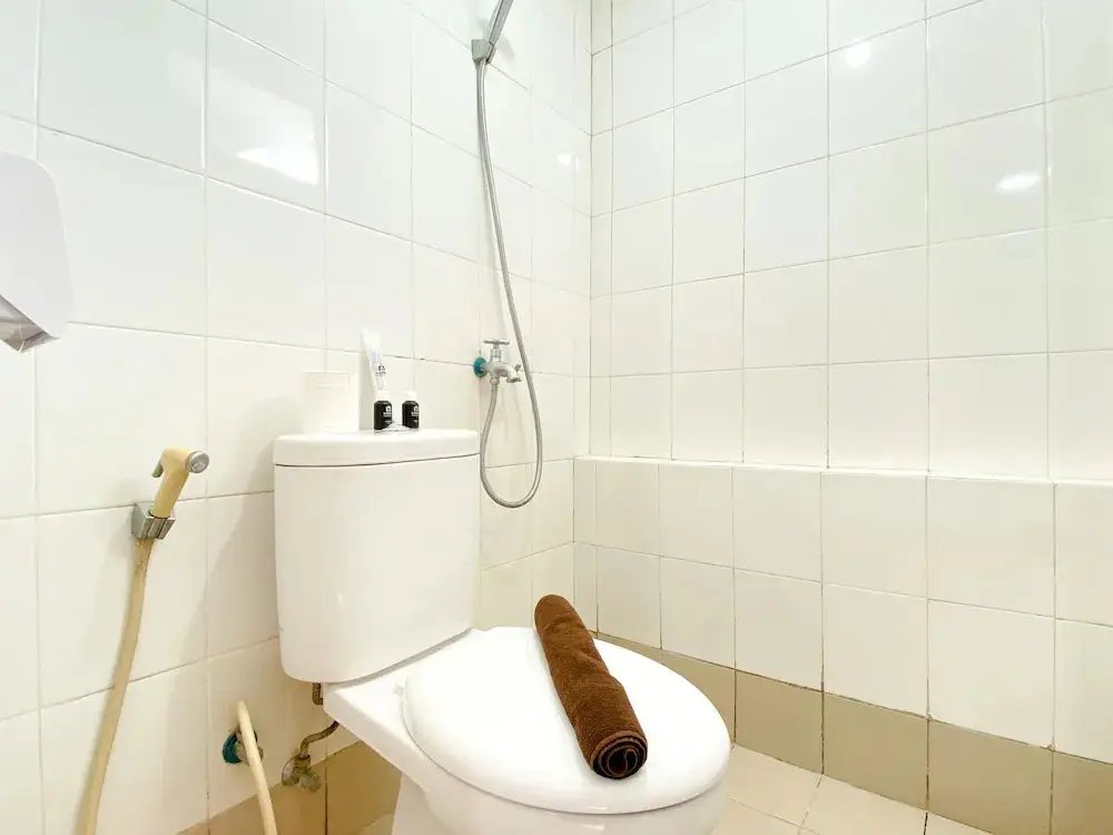Джакарта: Good Deal And Comfort 2Br At Bassura City Apartment
