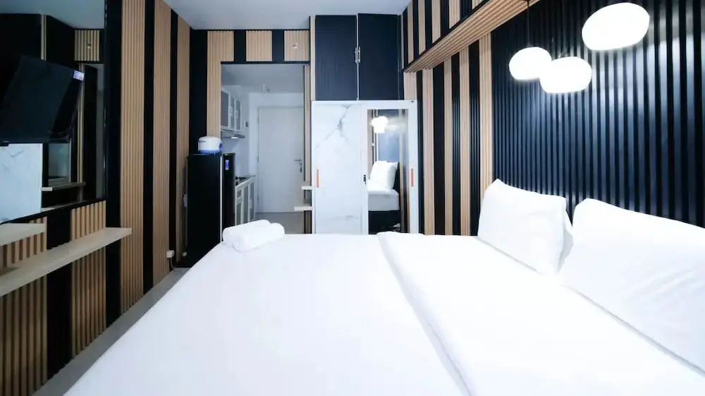 Сурабая: Comfy Studio Connected To Mall At Orchard Supermall Mansion Apartment