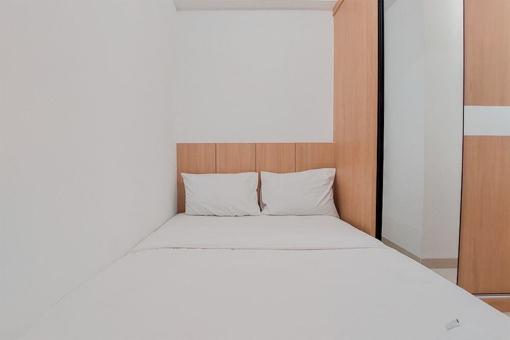 Legok: Warm And Cozy Living 2Br Serpong Garden Apartment