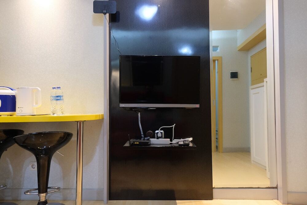 Бандунг: Edgy 2Br Apartment At Gateway Ahmad Yani Cicadas
